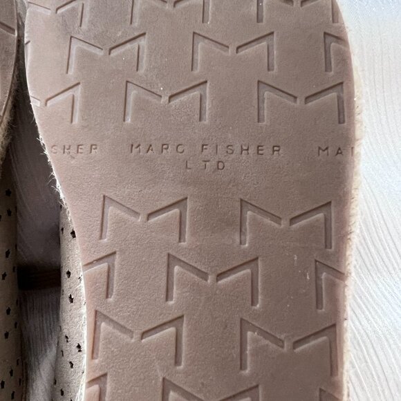 Marc Fisher Carrol Perforated Star Cutout Metallic Espadrille Sneaker - Picture 6 of 9